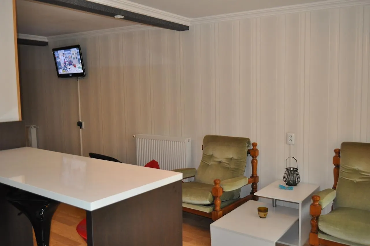 Hotel Your Comfort Tiflis 2*,  Georgia
